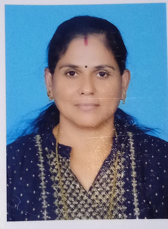 ഉഷാ രാജു ചെയർ പേഴ്സൺ കിനാനൂർ - കരിന്തളം സി ഡി എസ്